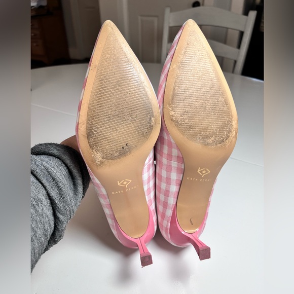 💕 KATY PERRY | 9 | The Golden Pump - Picture 5 of 16